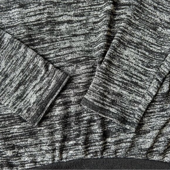 Aritzia Wilfred free Heathered  Black Trim Devinette V-neck Sweater - Picture 12 of 15